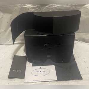 Prada Sunglasses Black PR15WS